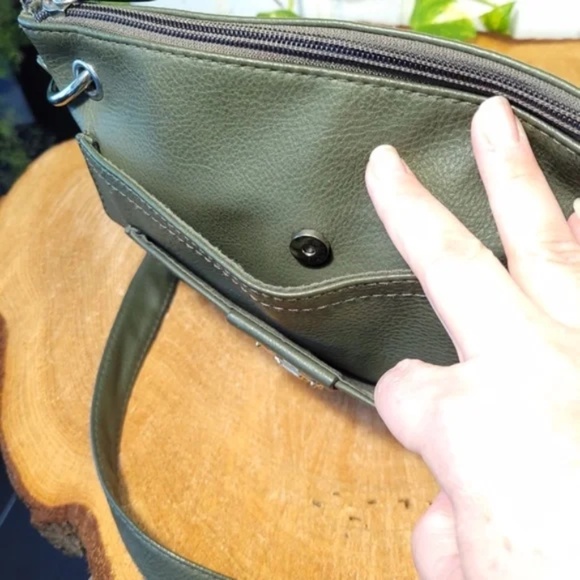 Rosetti Moss Green Crossbody - Picture 6 of 15